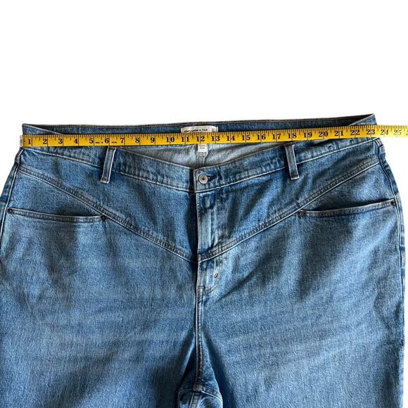 Abercrombie & Fitch Curve Love 90s Straight Ultra High Rise Jeans Size 24 Short - Picture 5 of 7